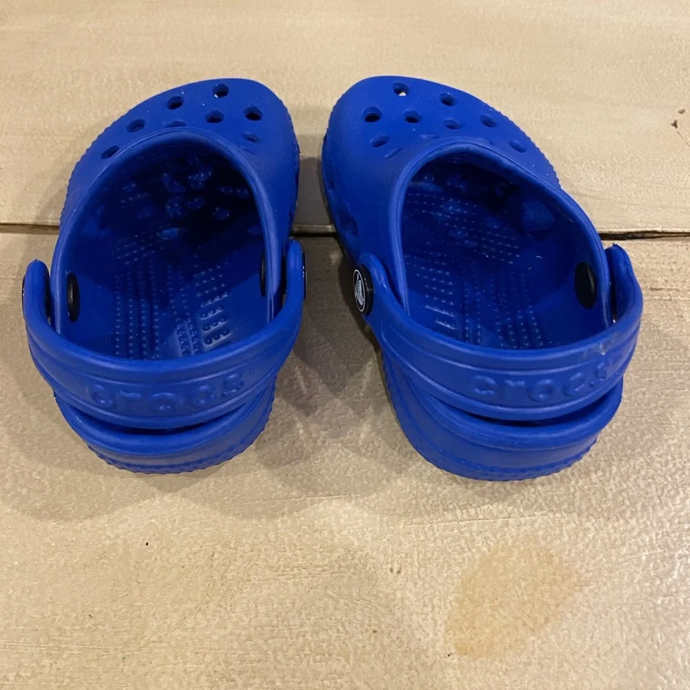 Kids Blue Crocs‎